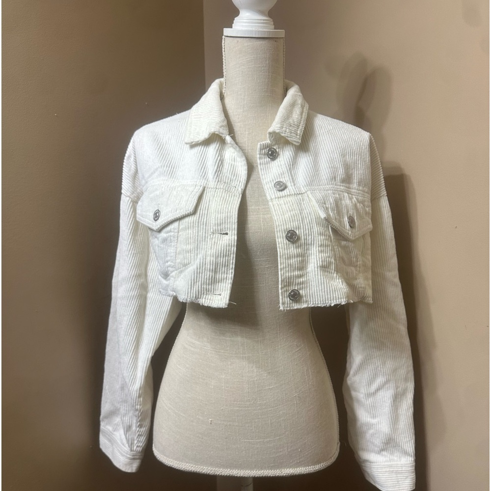 Forever 21 white corduroy crop jacket.